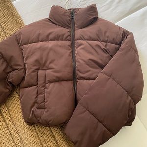 H&M Cropped Puffer Jacket